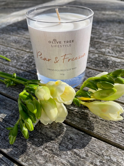 Medium Pear & Freesia Candle